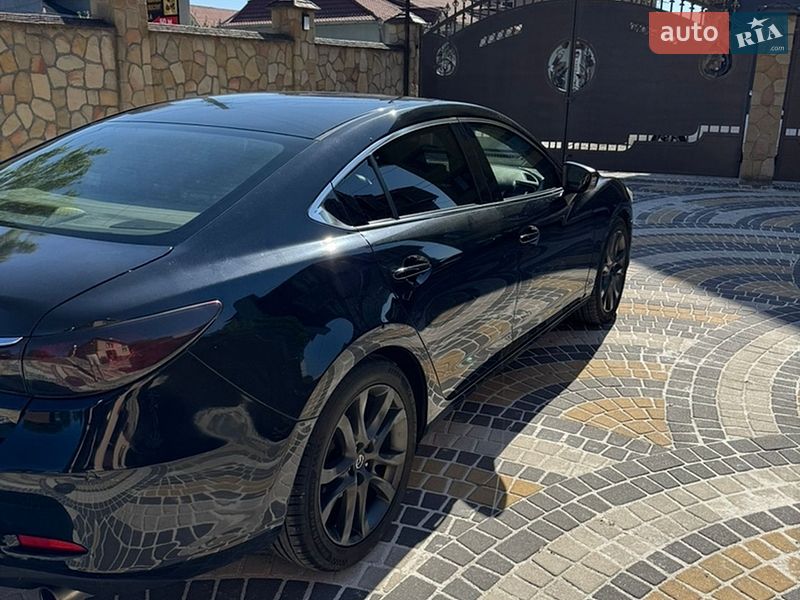 Седан Mazda 6 2015 в Киеве