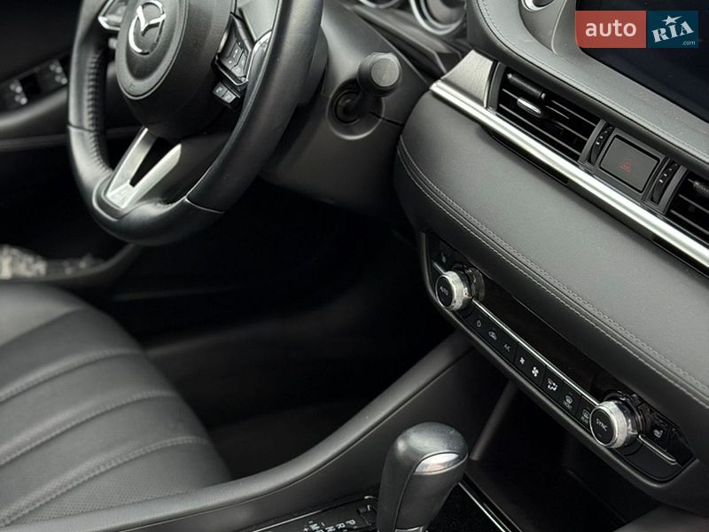 Седан Mazda 6 2021 в Луцке