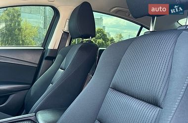 Седан Mazda 6 2016 в Чернігові