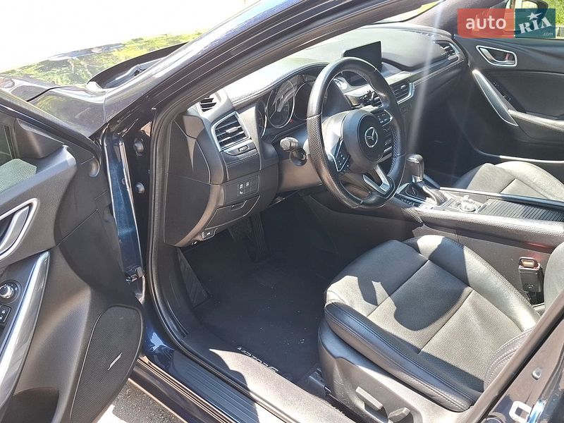 Седан Mazda 6 2016 в Запорожье