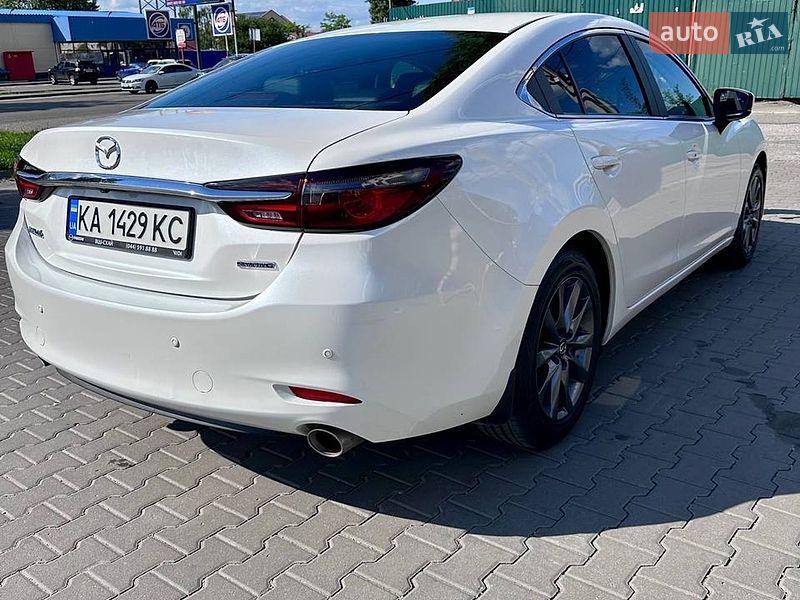 Седан Mazda 6 2019 в Киеве