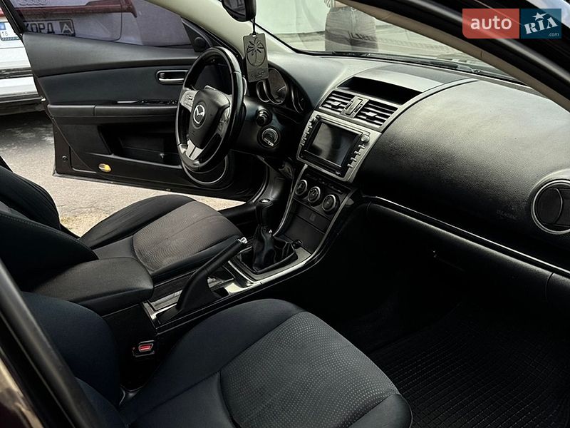 Универсал Mazda 6 2009 в Ровно