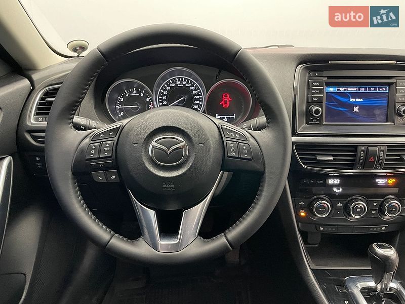 Седан Mazda 6 2014 в Києві