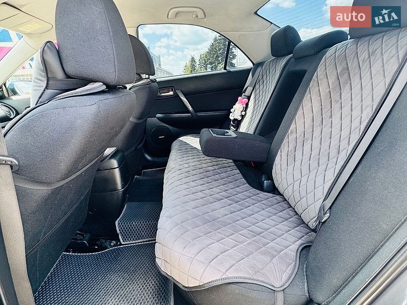 Седан Mazda 6 2006 в Запорожье