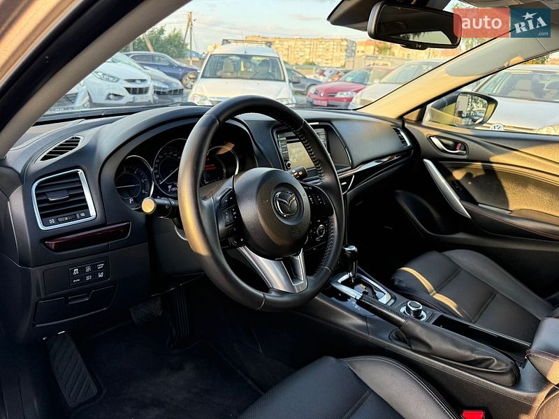 Универсал Mazda 6 2015 в Ровно