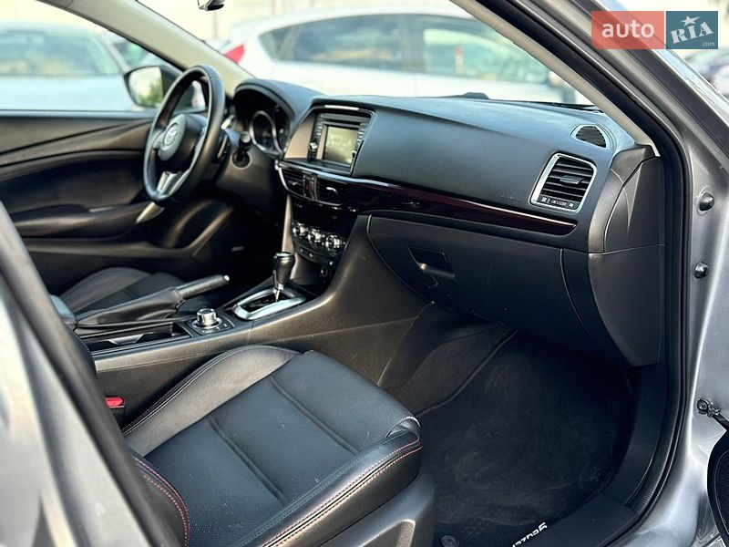 Универсал Mazda 6 2015 в Ровно