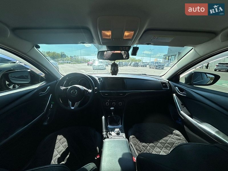 Седан Mazda 6 2012 в Ирпене