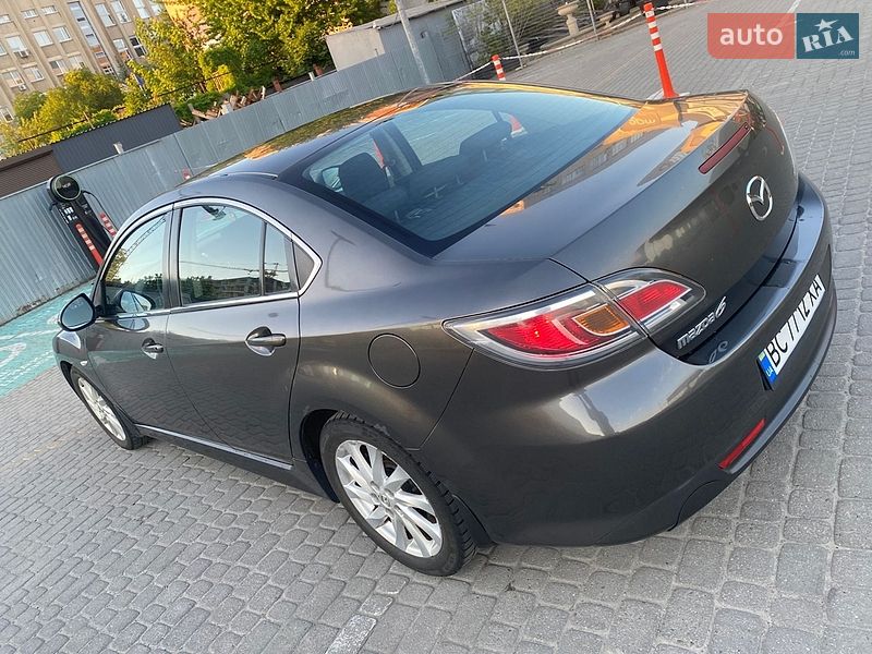 Седан Mazda 6 2012 в Львове