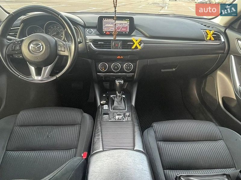 Седан Mazda 6 2015 в Львові