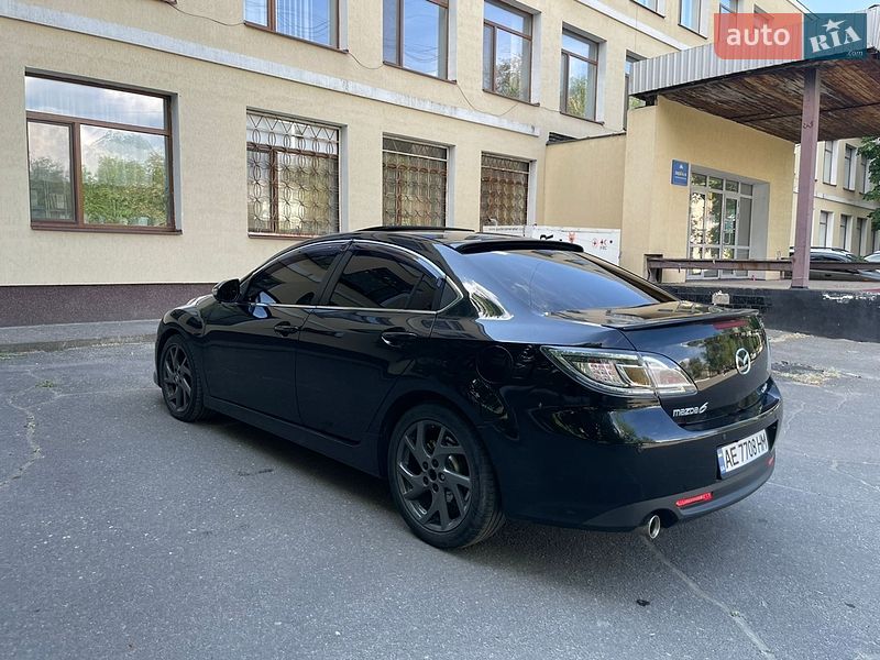 Седан Mazda 6 2011 в Новомосковске