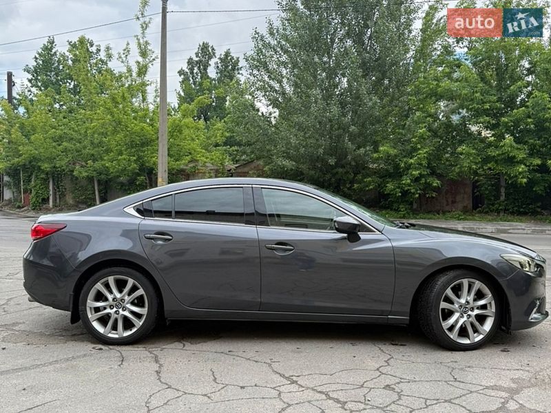 Седан Mazda 6 2016 в Киеве