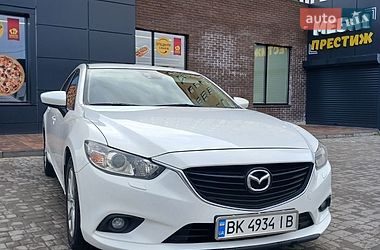 Седан Mazda 6 2013 в Нетешине