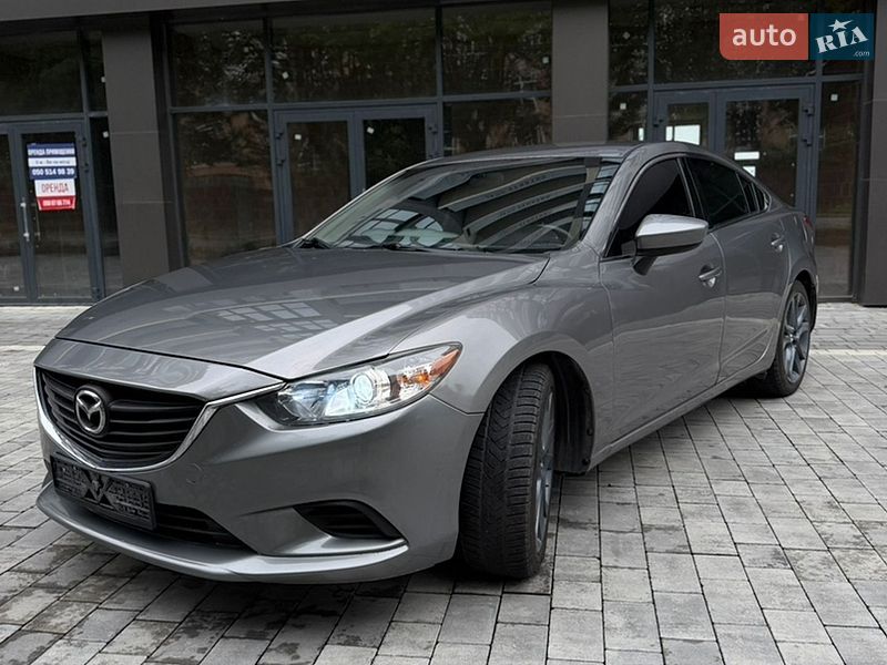 Седан Mazda 6 2013 в Черновцах