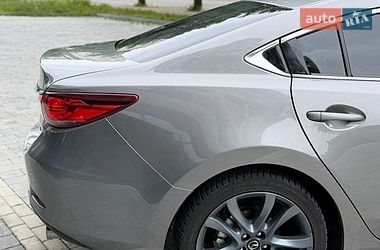 Седан Mazda 6 2013 в Черновцах