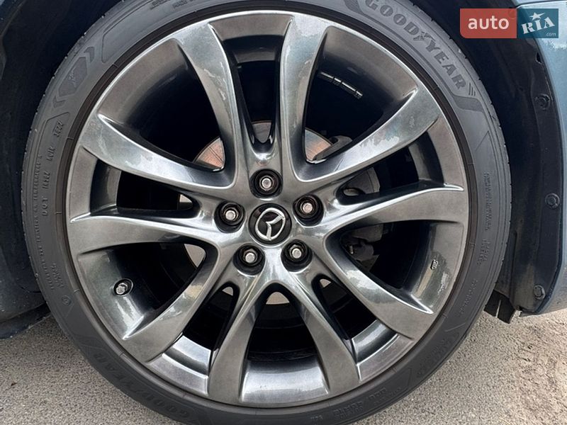 Седан Mazda 6 2013 в Киеве