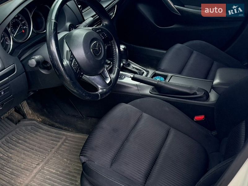 Седан Mazda 6 2014 в Надвірній