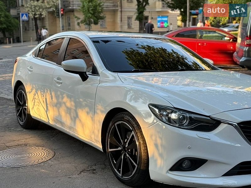 Седан Mazda 6 2013 в Киеве