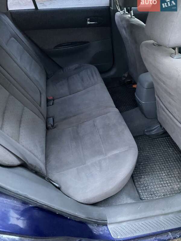 Лифтбек Mazda 6 2004 в Ровно