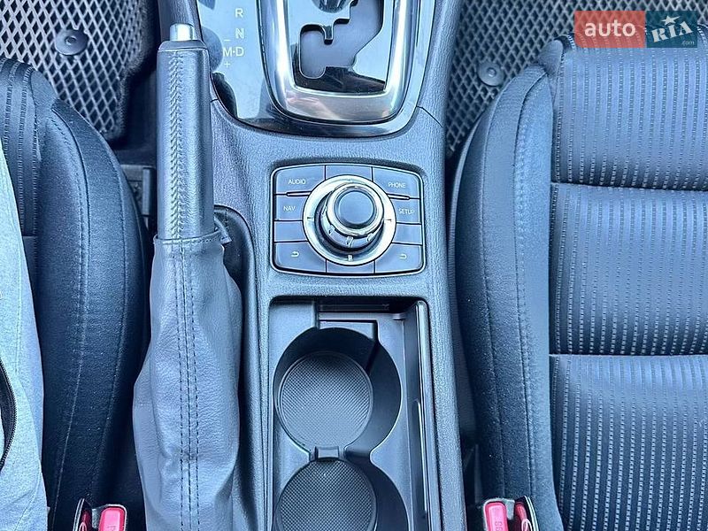 Универсал Mazda 6 2013 в Киеве