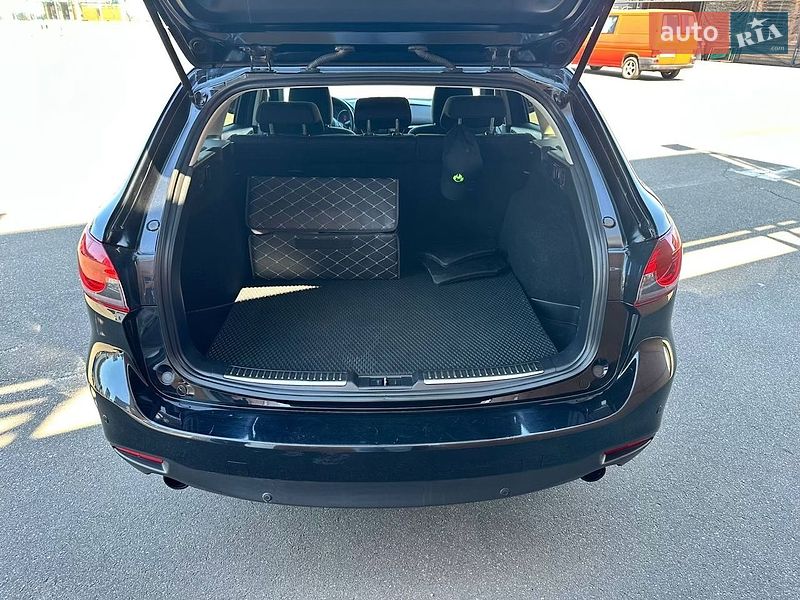 Универсал Mazda 6 2013 в Киеве