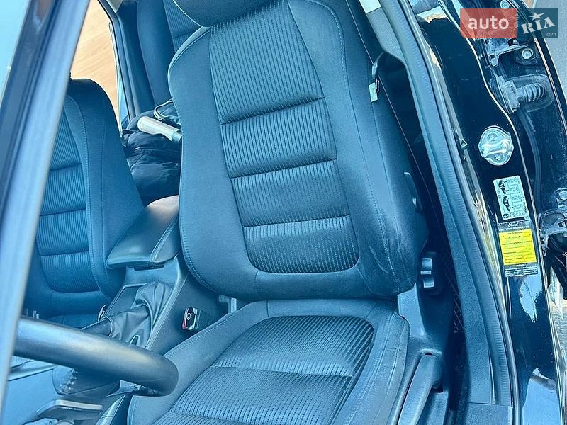 Универсал Mazda 6 2013 в Киеве