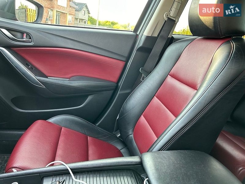 Седан Mazda 6 2017 в Івано-Франківську