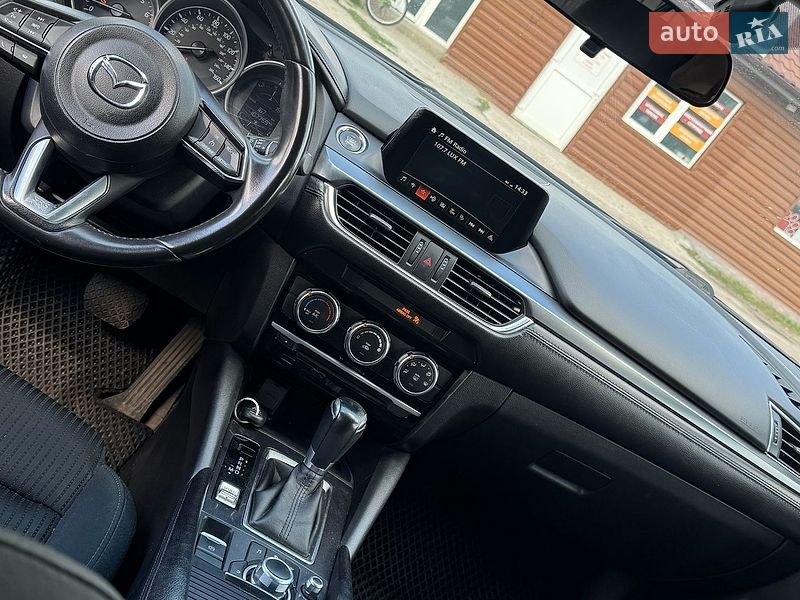 Седан Mazda 6 2016 в Житомирі
