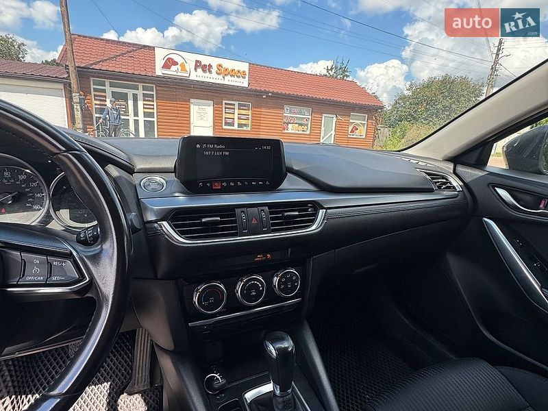 Седан Mazda 6 2016 в Житомирі