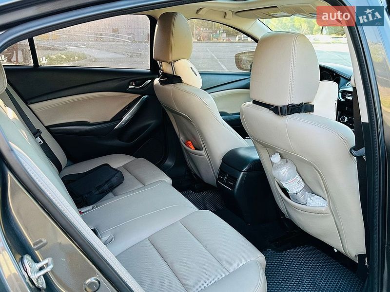 Седан Mazda 6 2016 в Запоріжжі