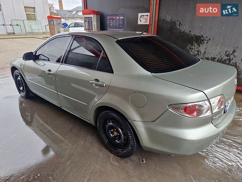 Седан Mazda 6 2004 в Мукачевому