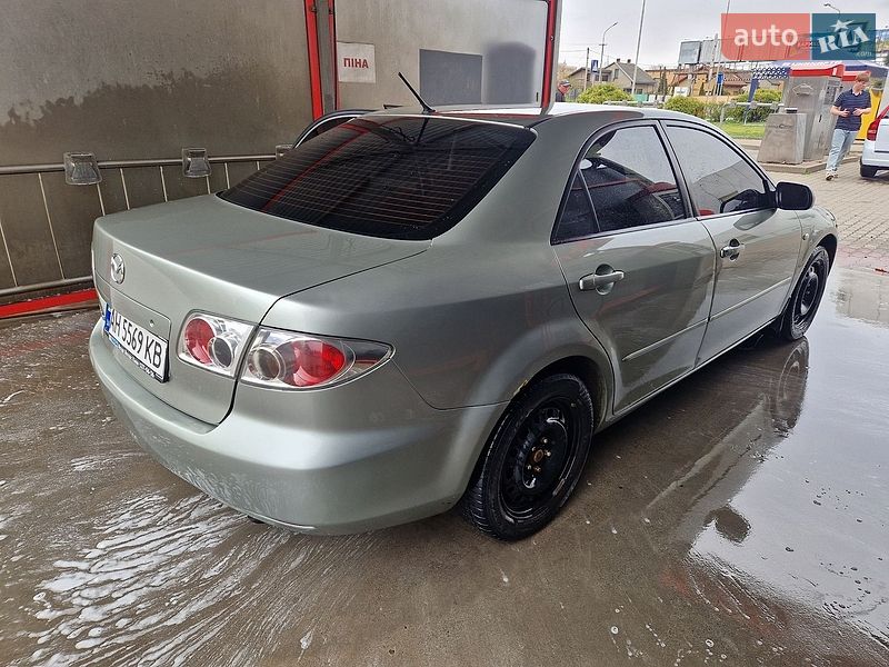 Седан Mazda 6 2004 в Мукачевому
