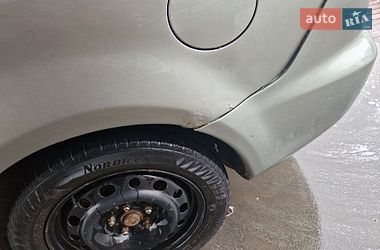 Седан Mazda 6 2004 в Мукачевому