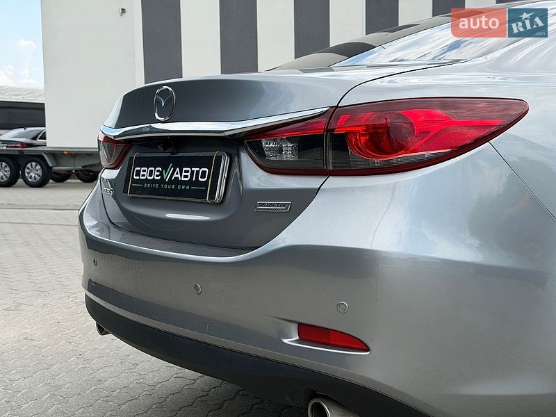 Седан Mazda 6 2012 в Львові
