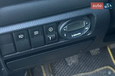 Лифтбек Mazda 6 2002 в Гайсине