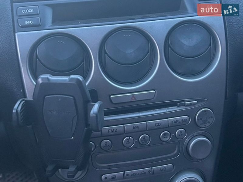 Лифтбек Mazda 6 2002 в Гайсине