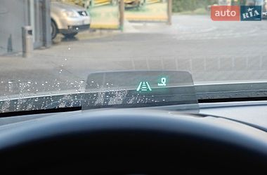 Седан Mazda 6 2016 в Черновцах