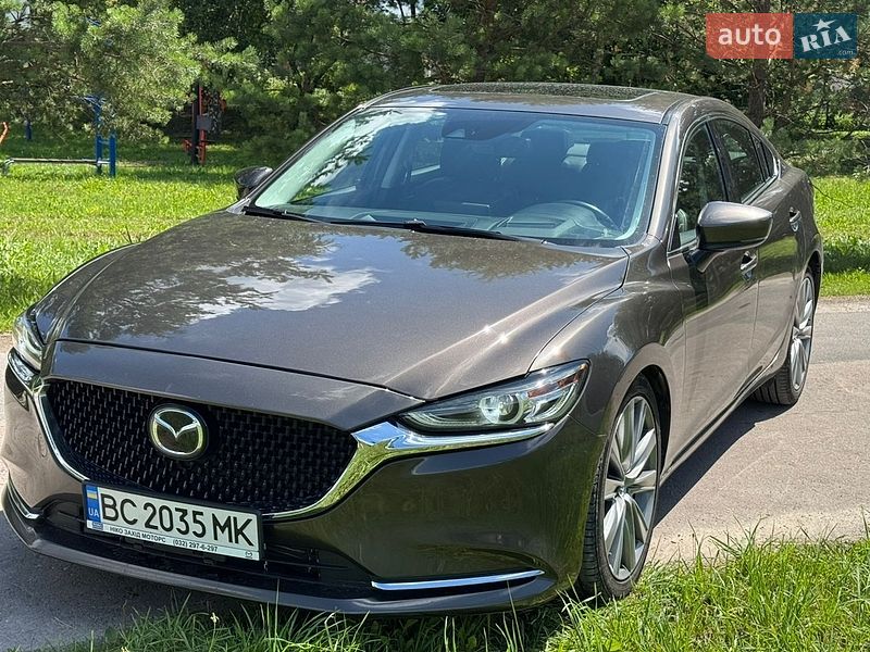 Седан Mazda 6 2018 в Львове