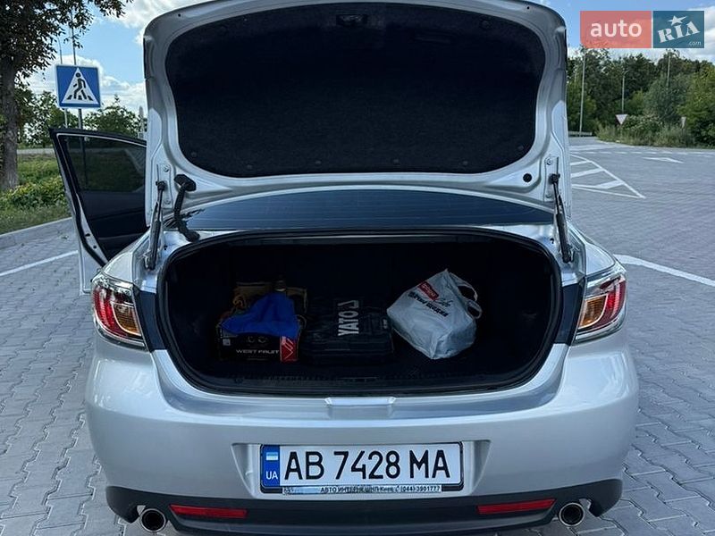 Седан Mazda 6 2012 в Тульчині