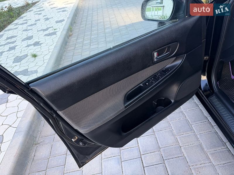 Ліфтбек Mazda 6 2004 в Одесі
