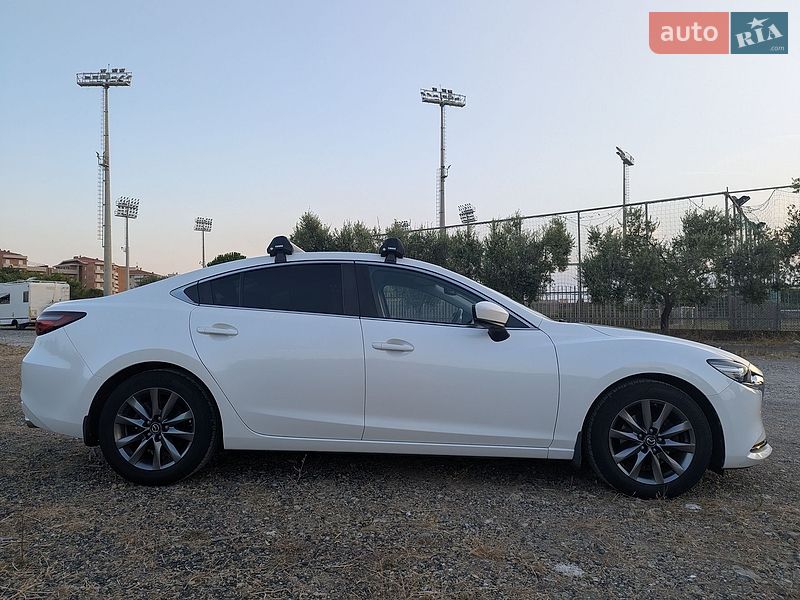 Седан Mazda 6 2019 в Киеве