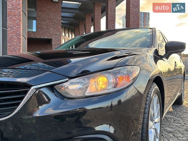 Седан Mazda 6 2017 в Днепре