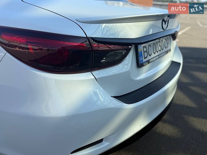 Седан Mazda 6 2015 в Софіївській Борщагівці