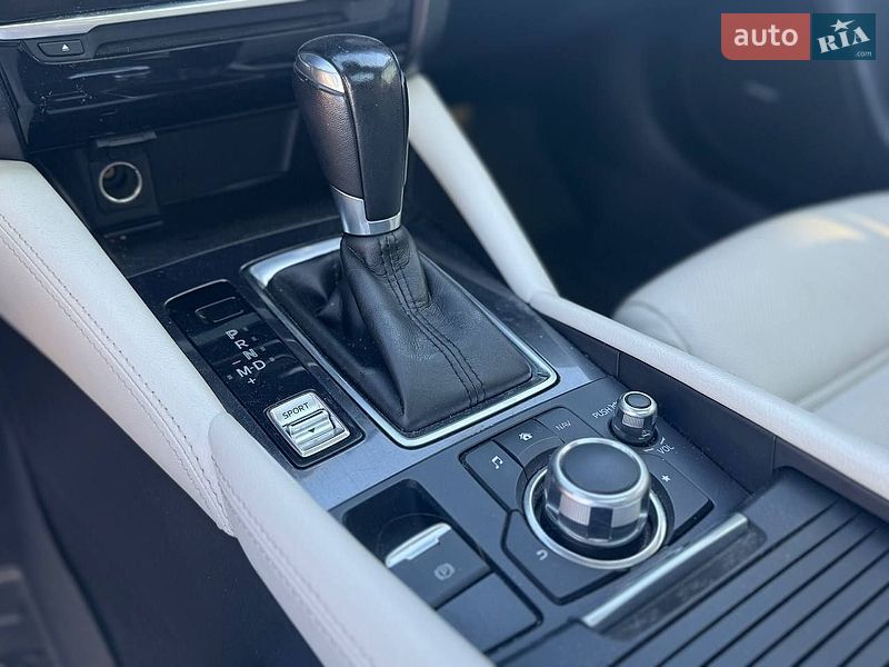 Седан Mazda 6 2015 в Софіївській Борщагівці