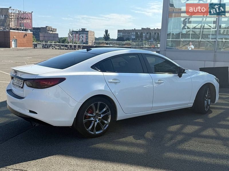 Седан Mazda 6 2015 в Софіївській Борщагівці