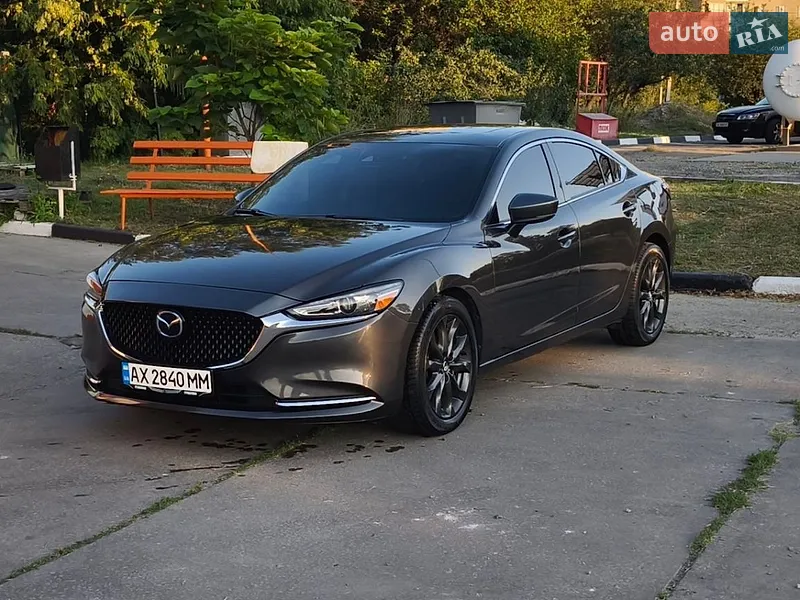 Mazda 6