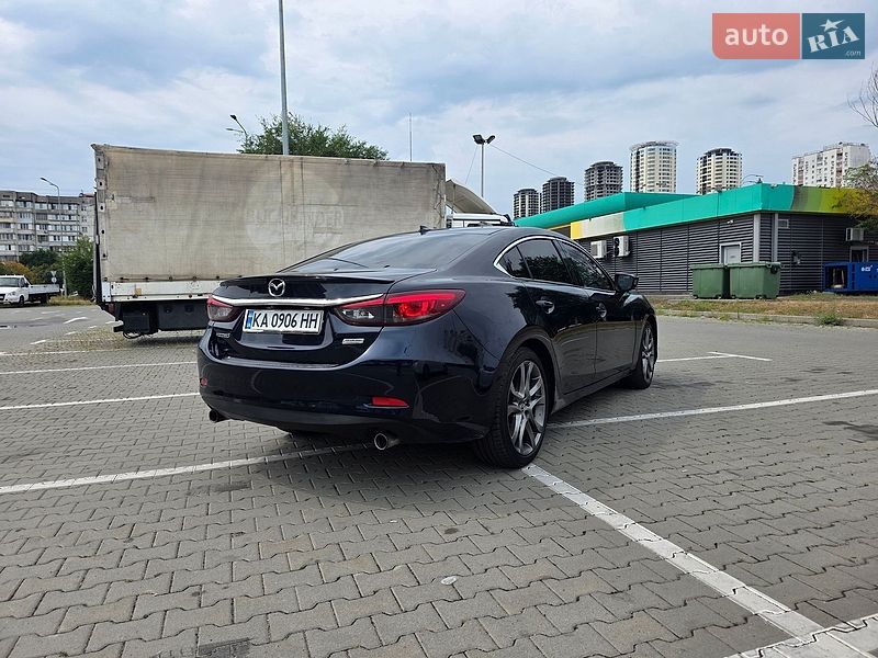 Седан Mazda 6 2015 в Киеве
