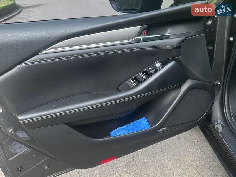 Седан Mazda 6 2018 в Києві