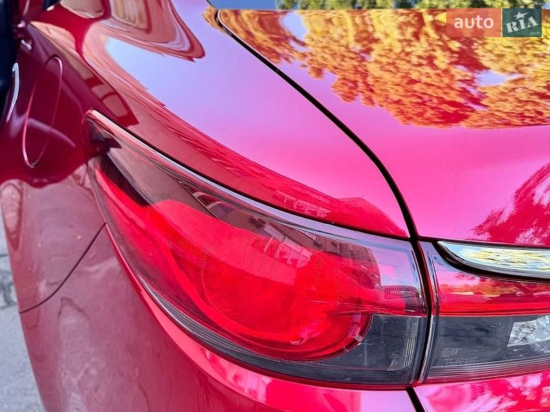 Седан Mazda 6 2015 в Киеве