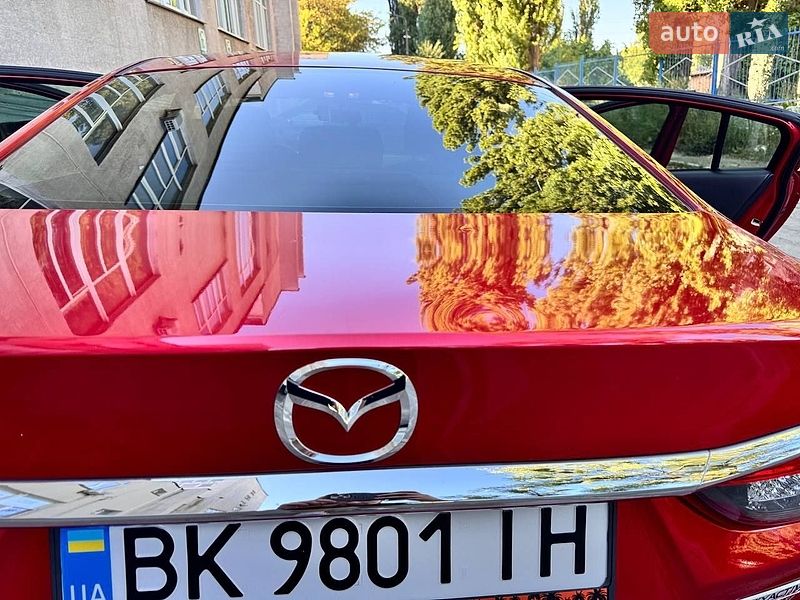 Седан Mazda 6 2015 в Киеве