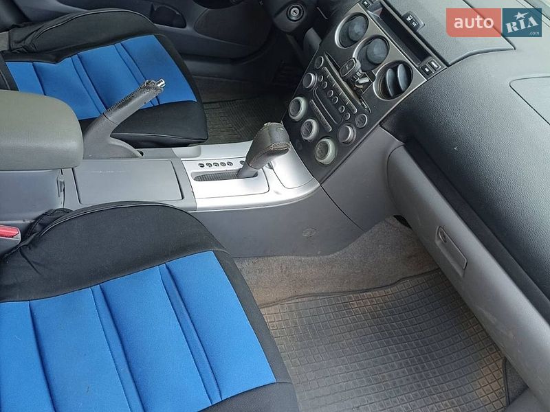Седан Mazda 6 2004 в Запоріжжі